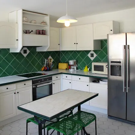 Nyaraló Ferienhaus 401s